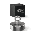 Productfoto Classic 400 vismagneet met stevige metalen behuizing, oogbout en zwarte verpakking